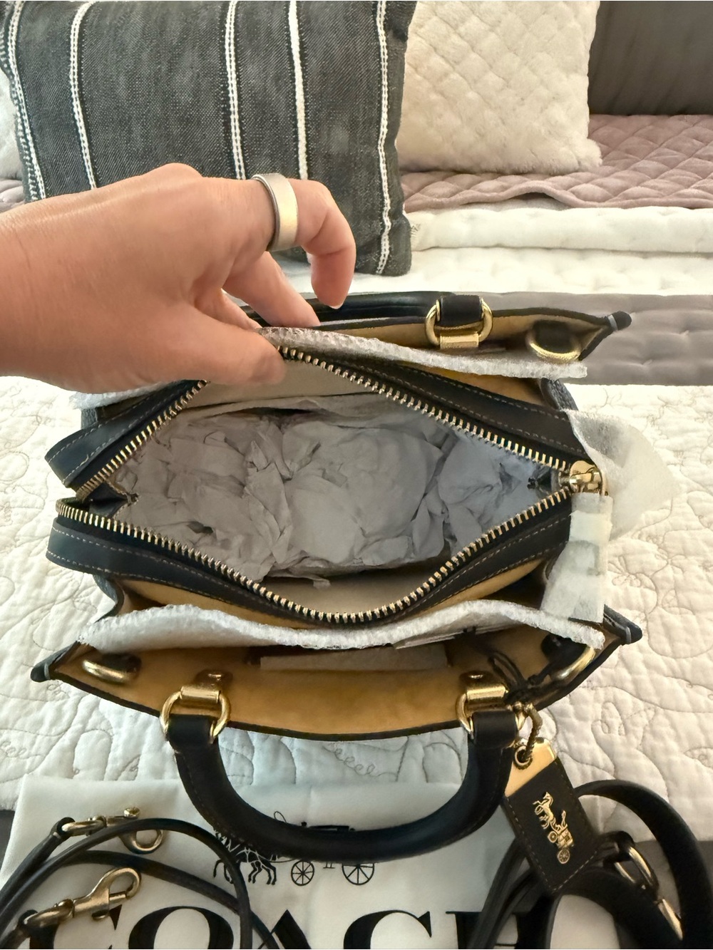 NWT Coach Rogue 25 1941 Dark Denim - Picture 9 of 14